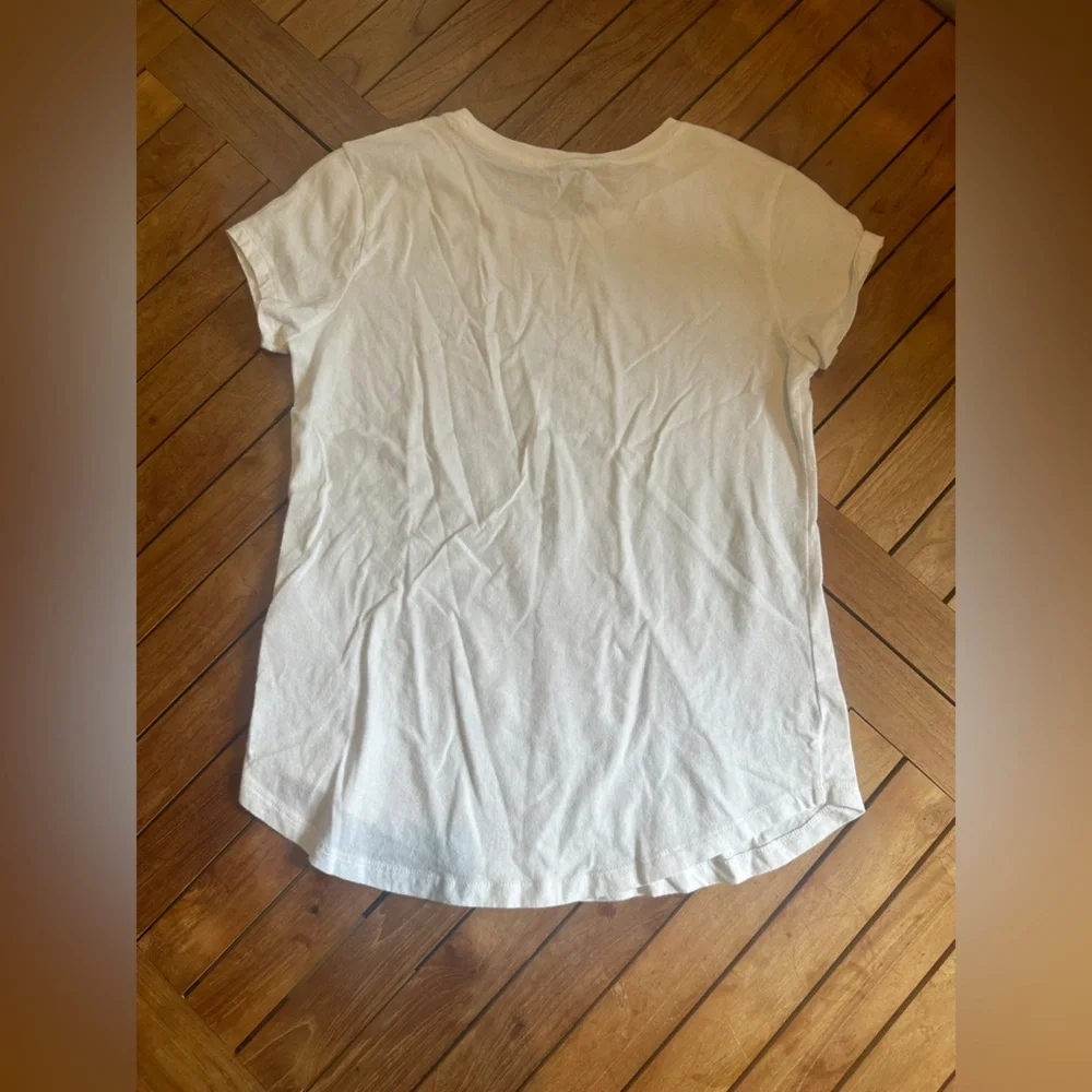 Abercrombie & Fitch Knotted Crew Neck Tee - Picture 3 of 4